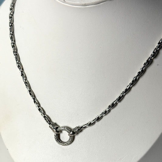 Apah Channel Ring Necklace
