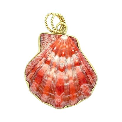 Gold Lion's Paw Pendant