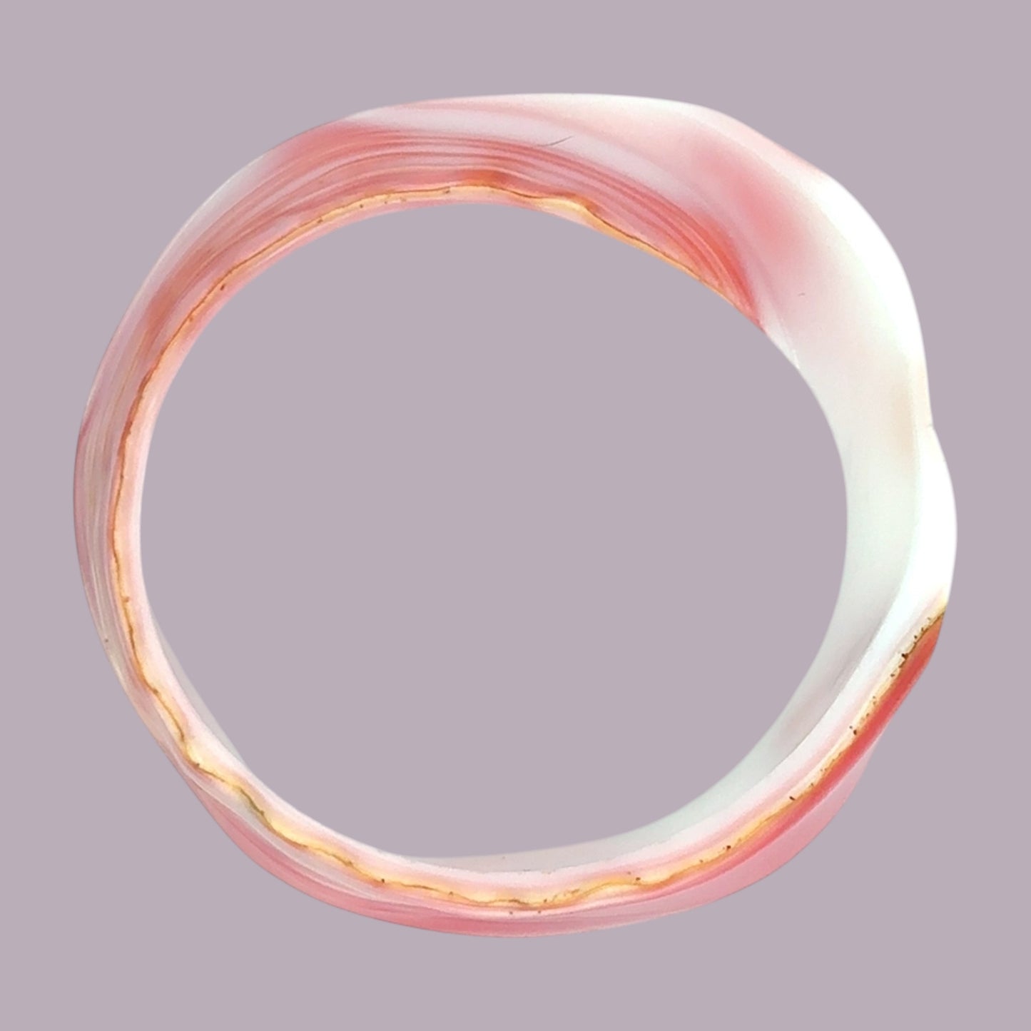 Queen Conch Bangle