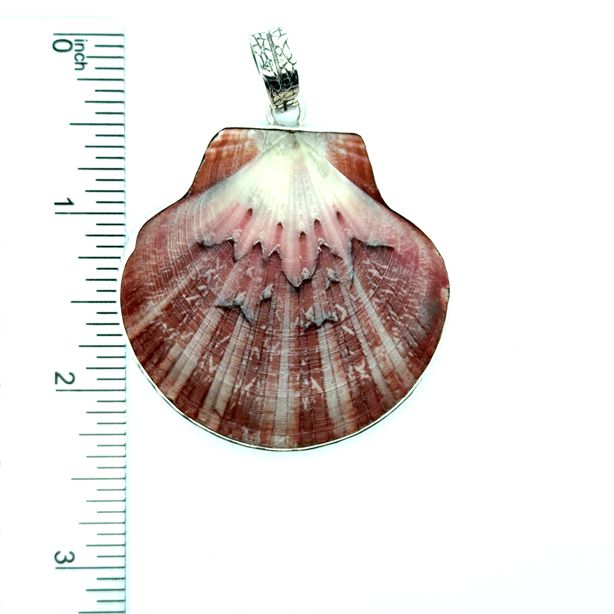 Zig Zag Flat Scallop Pendant