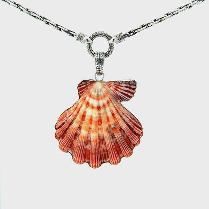 Lion's Paw Pendant (KOTS)