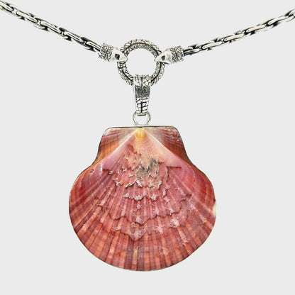 Zig Zag Flat Scallop Pendant 2