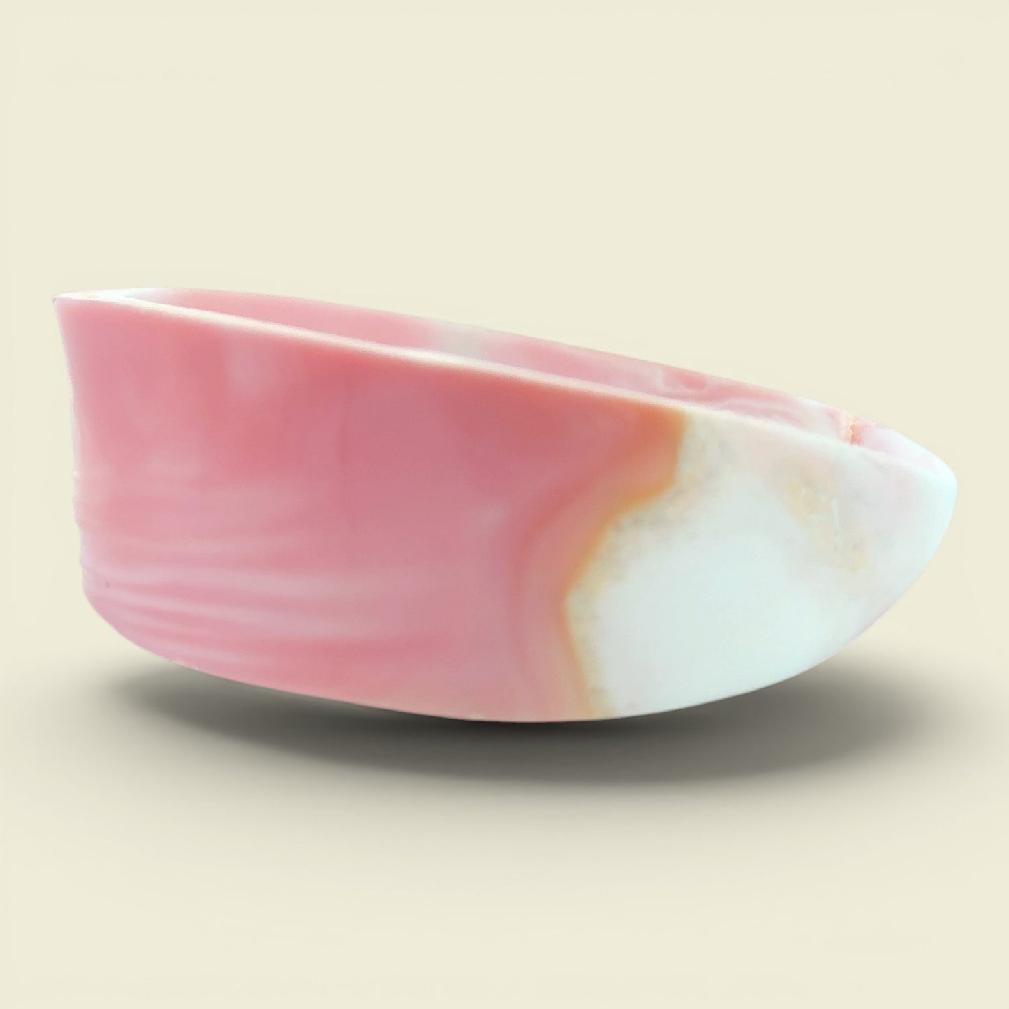Queen Conch Bangle (Large)